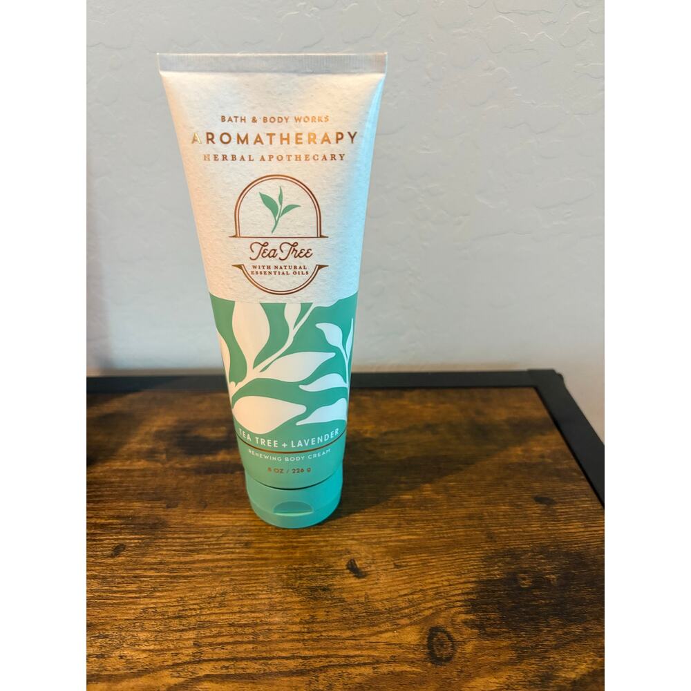 Bath and Body Works Tea Tree and Lavender Body Cream